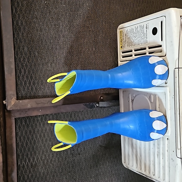 Kids boot - Picture 1 of 2